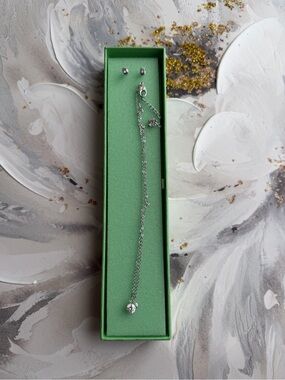 Swarovski Attract set
